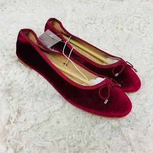 NWT SO crushed Velvet Burgundy memory foam bow Ballet Flats size 7